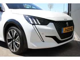 Peugeot 208 (2020) thumbnail 7