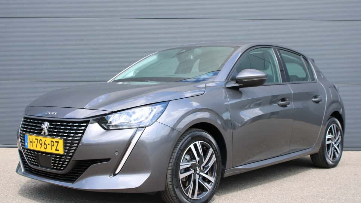 Peugeot 208 (2020) — foto 1