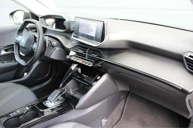 Peugeot 208 (2020) thumbnail 3