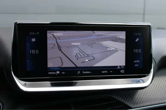 Peugeot 208 (2020) thumbnail 22