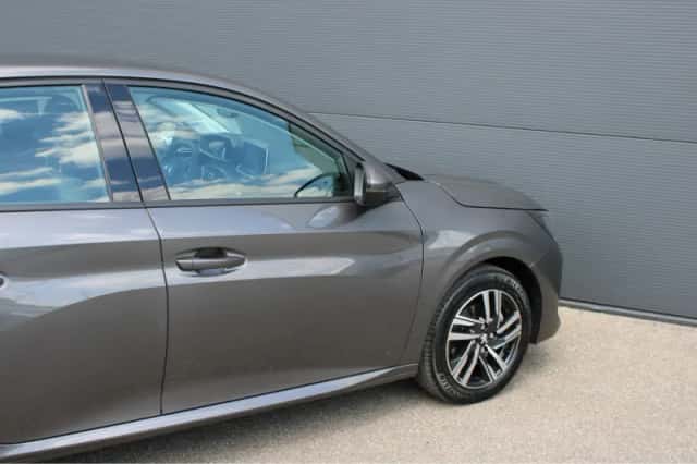 Peugeot 208 (2020) thumbnail 8