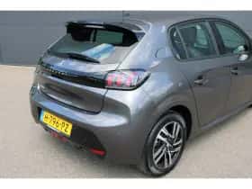 Peugeot 208 (2020) thumbnail 9