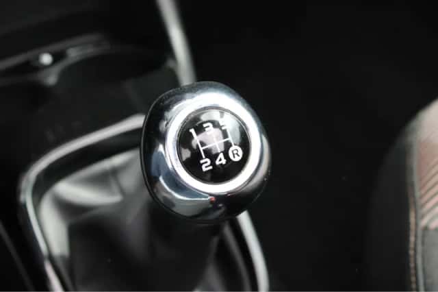 Peugeot 108 (2014) thumbnail 18