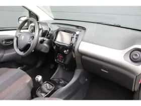 Peugeot 108 (2014) thumbnail 3