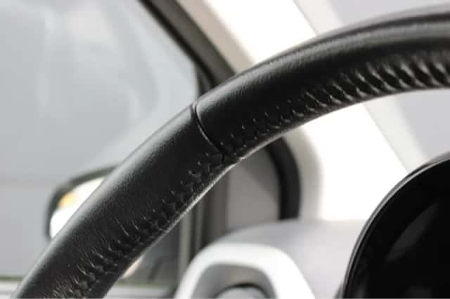 Peugeot 108 (2014) thumbnail 25