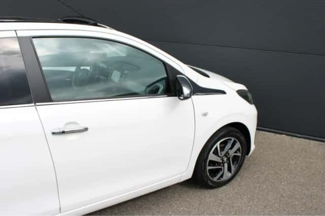 Peugeot 108 (2014) thumbnail 8