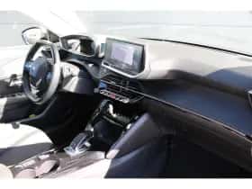 Peugeot 208 (2021) thumbnail 3