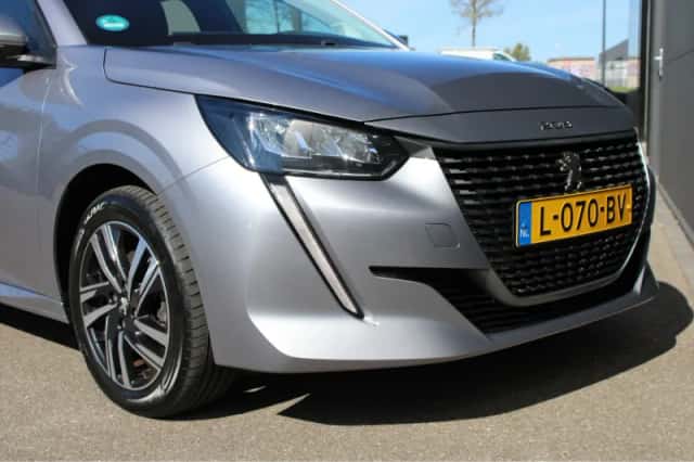 Peugeot 208 (2021) thumbnail 6