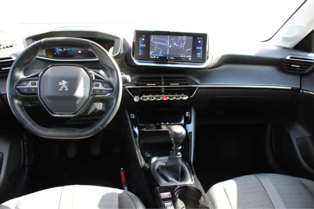 Peugeot 208 (2020) thumbnail 13