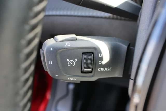 Peugeot 208 (2020) thumbnail 18