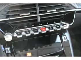 Peugeot 208 (2020) thumbnail 23