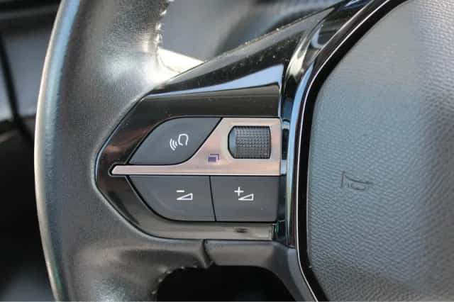Peugeot 208 (2020) thumbnail 27