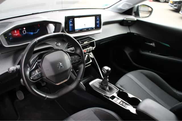 Peugeot 208 (2020) thumbnail 18