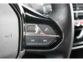 Peugeot 208 (2020) thumbnail 25