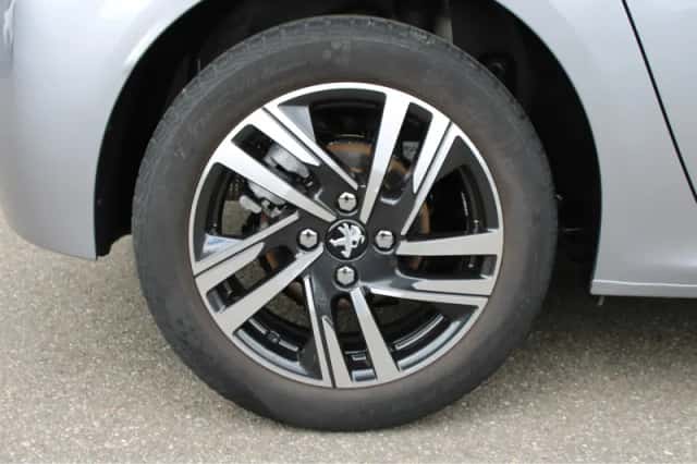 Peugeot 208 (2020) thumbnail 9