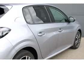 Peugeot 208 (2020) thumbnail 10