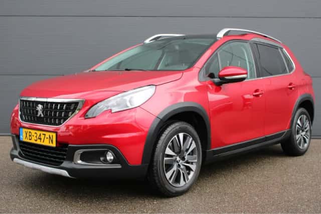 Peugeot 2008 (2018) thumbnail 1