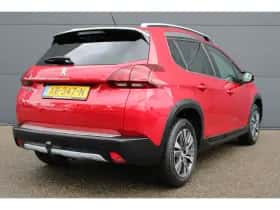 Peugeot 2008 (2018) thumbnail 2