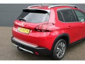 Peugeot 2008 (2018) thumbnail 10