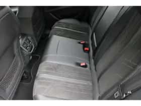 Peugeot 3008 (2022) thumbnail 18
