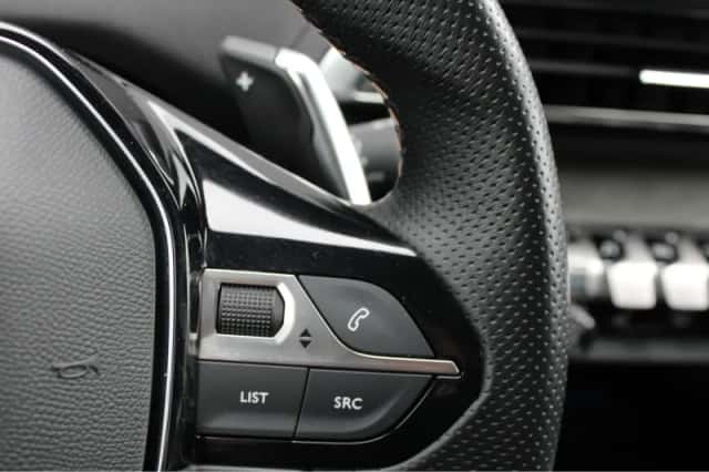 Peugeot 3008 (2022) thumbnail 30