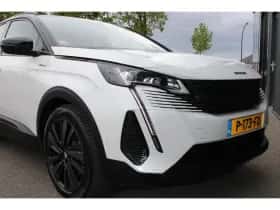 Peugeot 3008 (2022) thumbnail 7