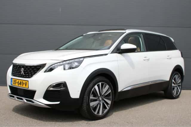 Peugeot 5008 (2019) thumbnail 1