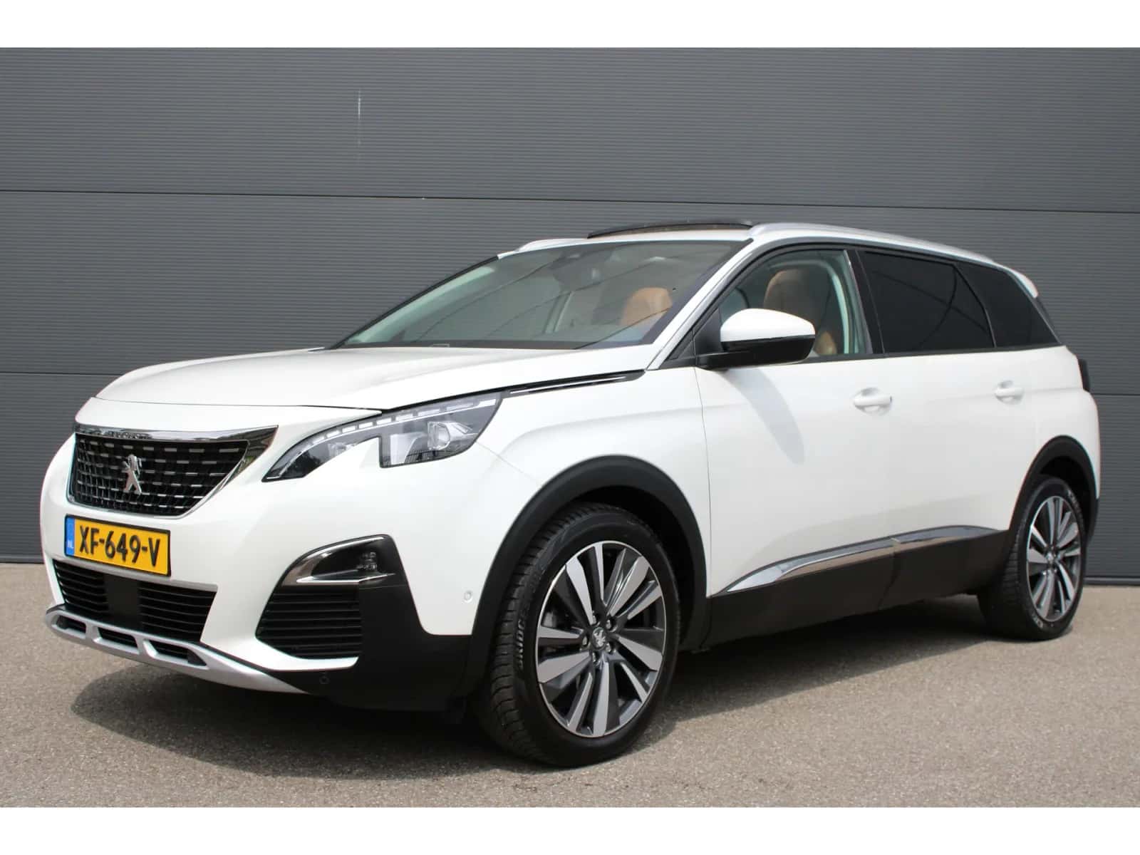 Peugeot 5008 (2019) — foto 1