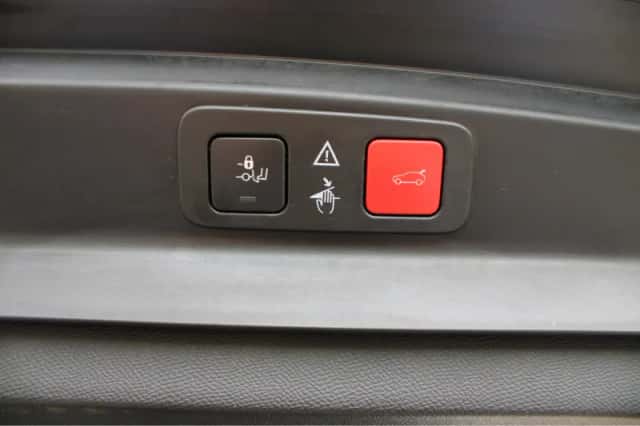 Peugeot 5008 (2019) thumbnail 14