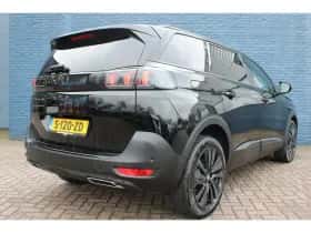 Peugeot 5008 (2023) thumbnail 2