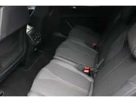 Peugeot 5008 (2023) thumbnail 17