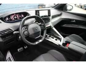 Peugeot 5008 (2023) thumbnail 21