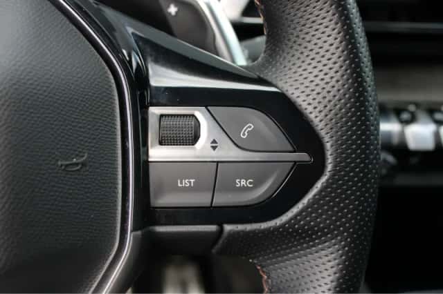 Peugeot 5008 (2023) thumbnail 26