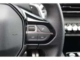 Peugeot 5008 (2023) thumbnail 29