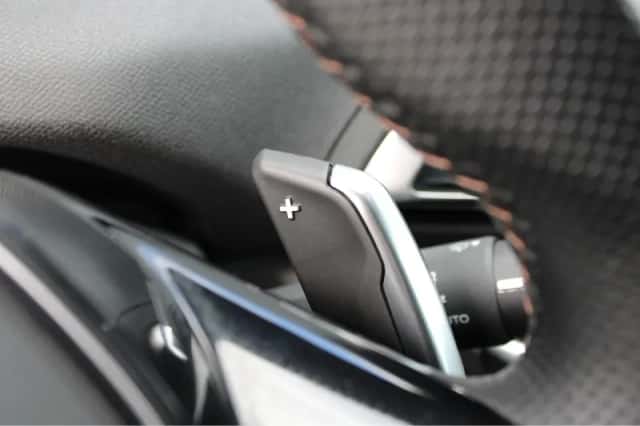 Peugeot 5008 (2023) thumbnail 30
