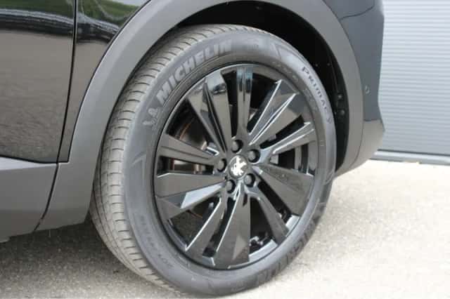 Peugeot 5008 (2023) thumbnail 10