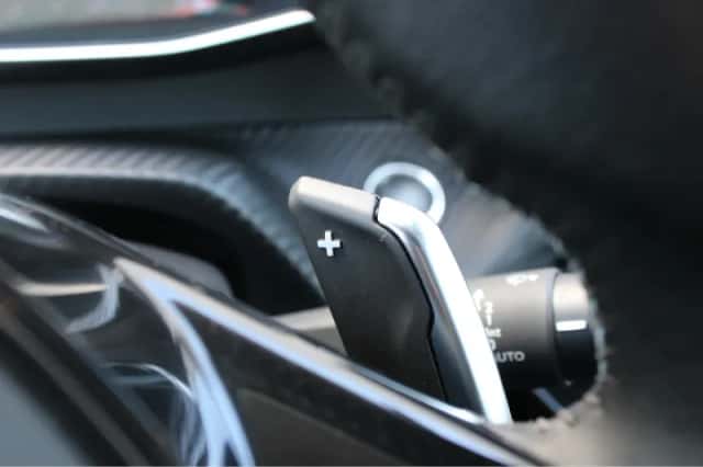 Peugeot 208 (2021) thumbnail 25