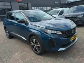 Peugeot 5008 (2021) thumbnail 2