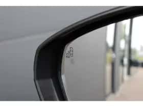 Peugeot 5008 (2021) thumbnail 17