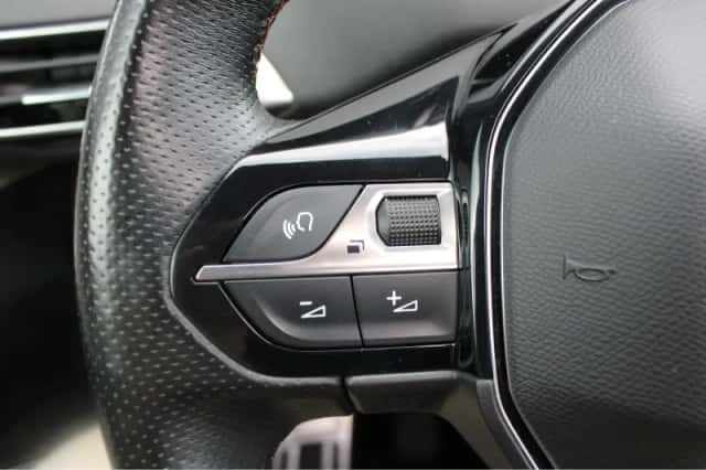 Peugeot 5008 (2021) thumbnail 24