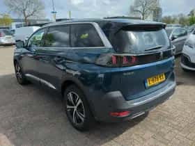 Peugeot 5008 (2021) thumbnail 4