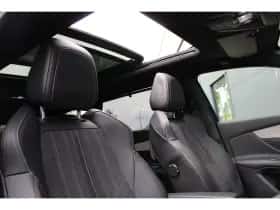 Peugeot 5008 (2021) thumbnail 4
