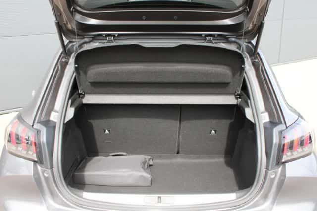 Peugeot 208 (2021) thumbnail 12