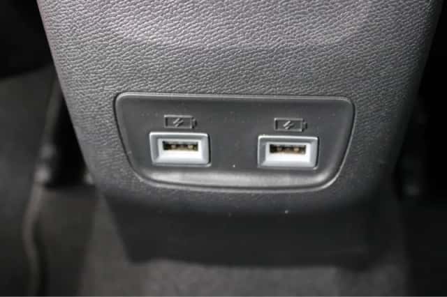 Peugeot 208 (2021) thumbnail 16
