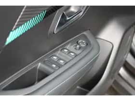 Peugeot 208 (2021) thumbnail 17