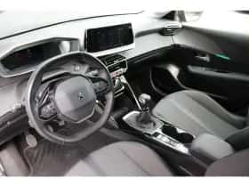 Peugeot 208 (2021) thumbnail 18