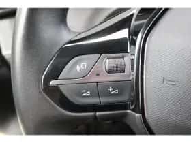 Peugeot 208 (2021) thumbnail 23