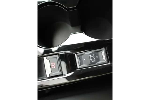 Peugeot 208 (2021) thumbnail 30
