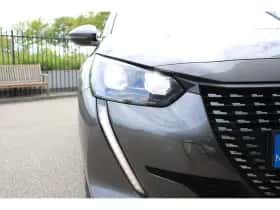 Peugeot 208 (2021) thumbnail 32