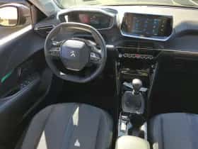 Peugeot 208 (2021) thumbnail 5